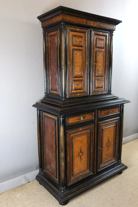 BUFFET DE FINALES DEL SIGLO XIX