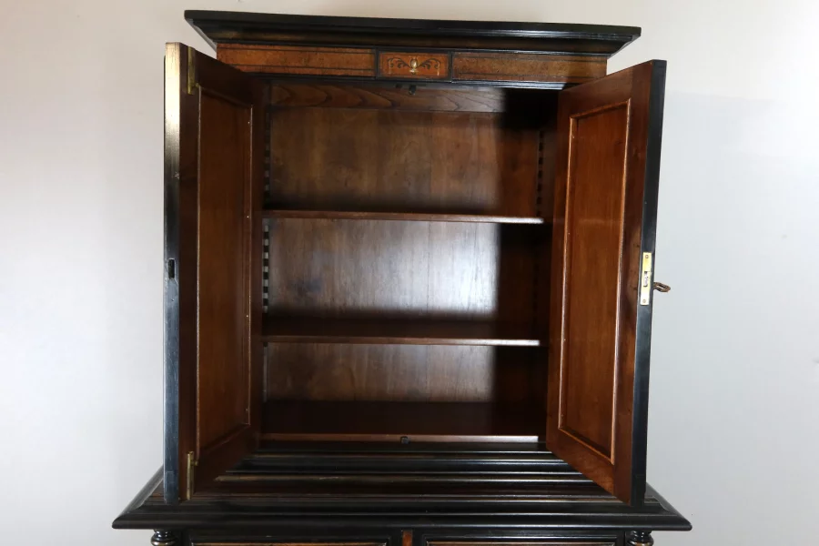 BUFFET DE FINALES DEL SIGLO XIX