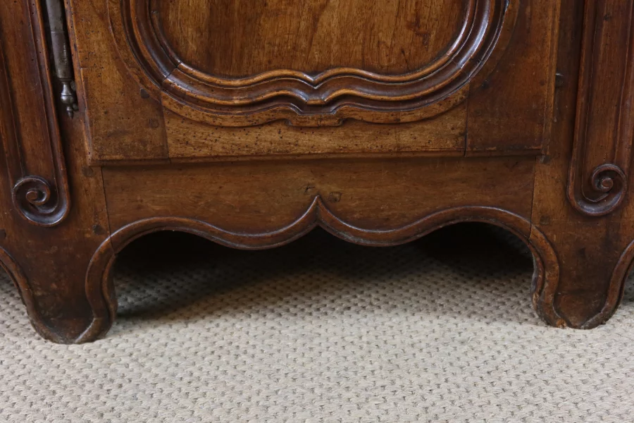 BUFFET FRANCÉS DEL SIGLO XVIII