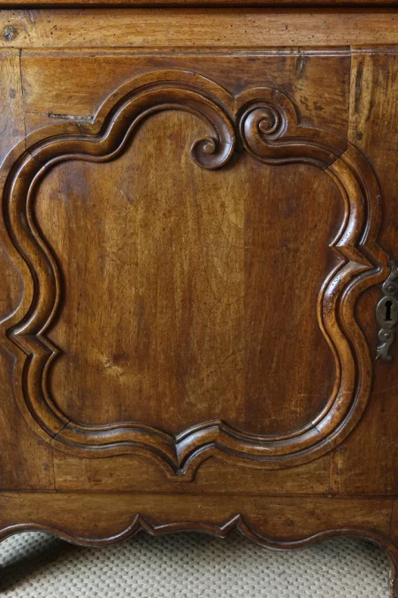 BUFFET FRANCÉS DEL SIGLO XVIII