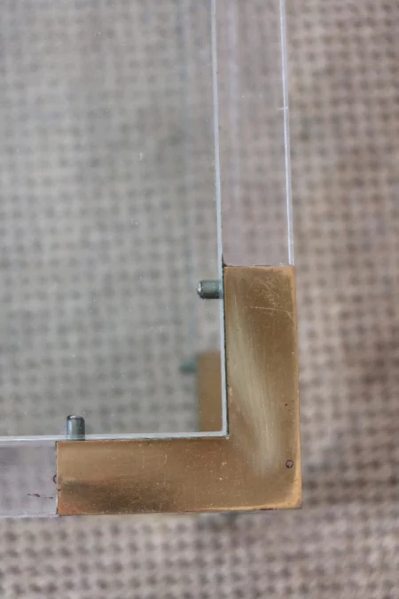 MESA AUXILIAR DE PLEXIGLÁS