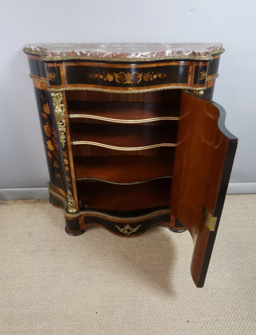 BUFÉ DEL PERÍODO DE NAPOLEÓN III