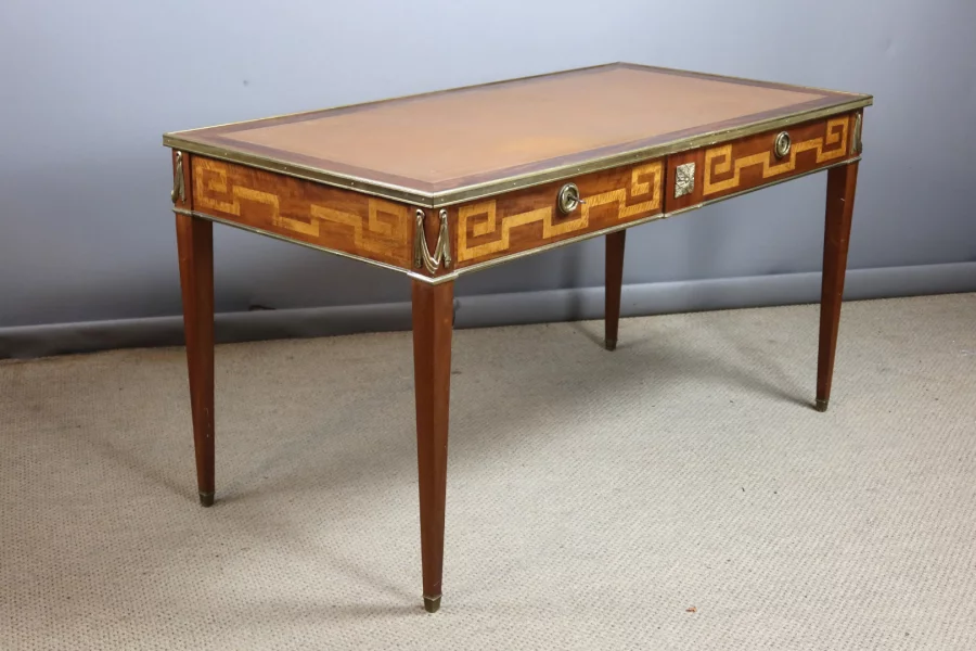 ESCRITORIO ESTILO DIRECTORIO FRANCÉS