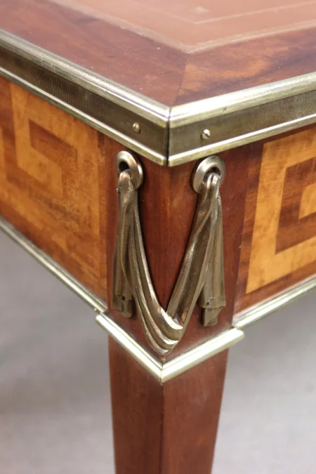 ESCRITORIO ESTILO DIRECTORIO FRANCÉS