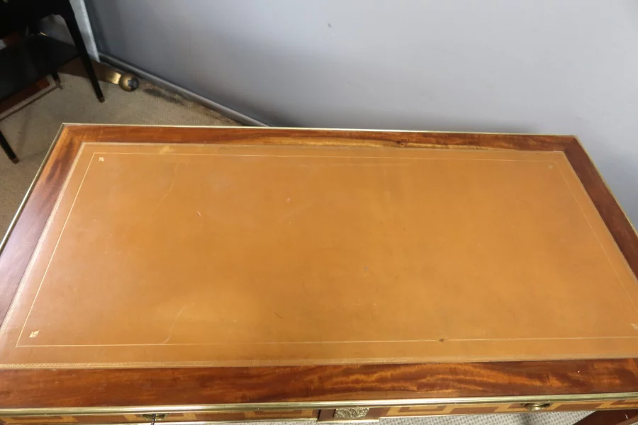 ESCRITORIO ESTILO DIRECTORIO FRANCÉS