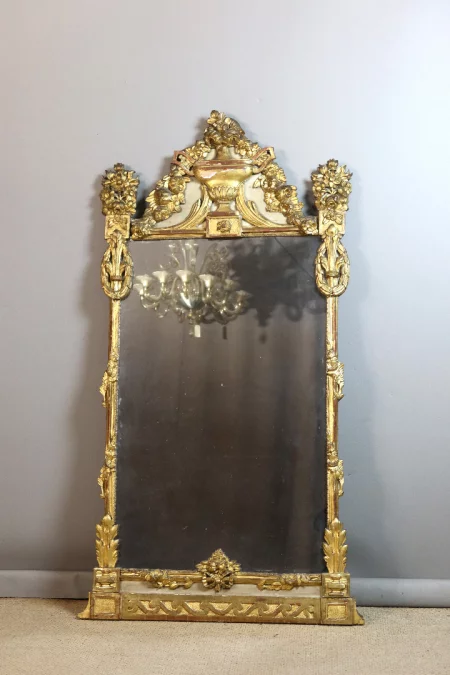 LATE EIGHTEENTH CENTURY MIRROR