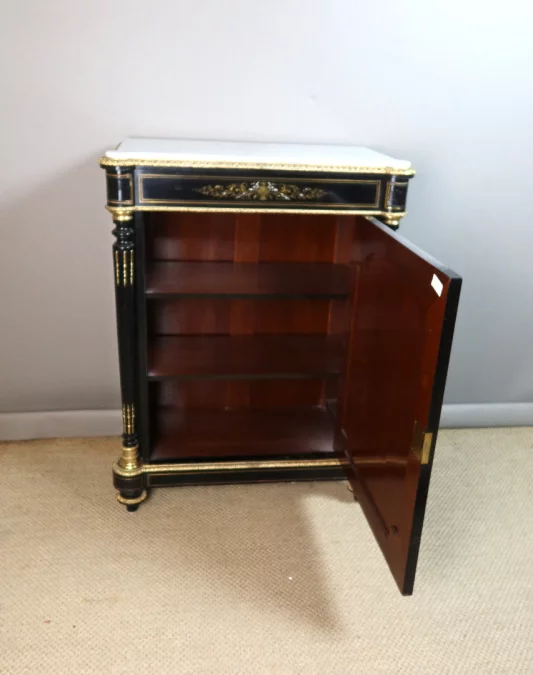 BUFÉ DEL PERÍODO DE NAPOLEÓN III