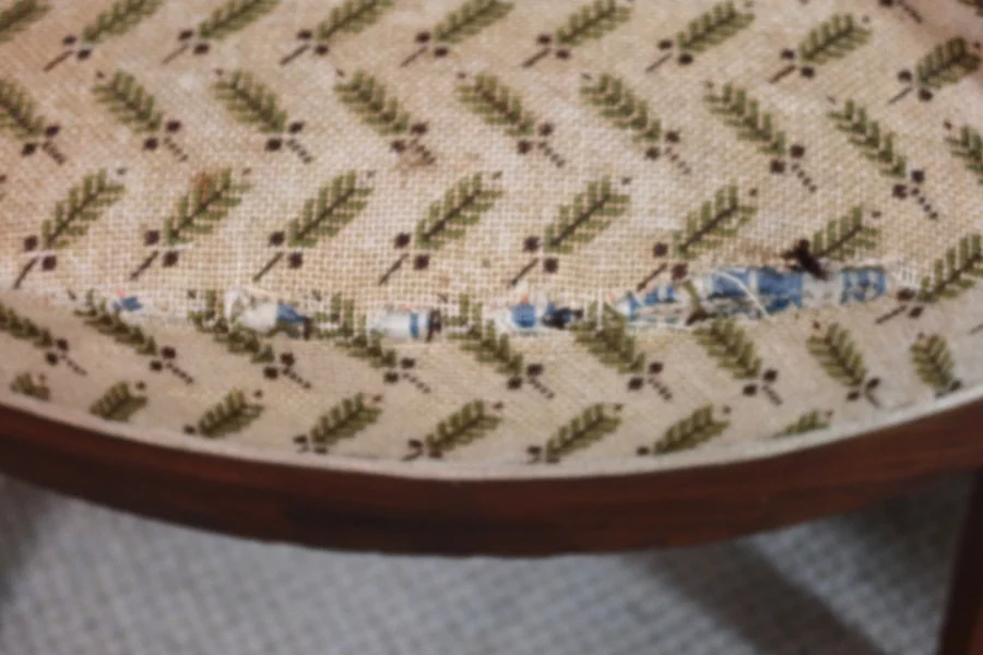 PAR DE SILLONES DE LA ÉPOCA DEL IMPERIO FRANCÉS