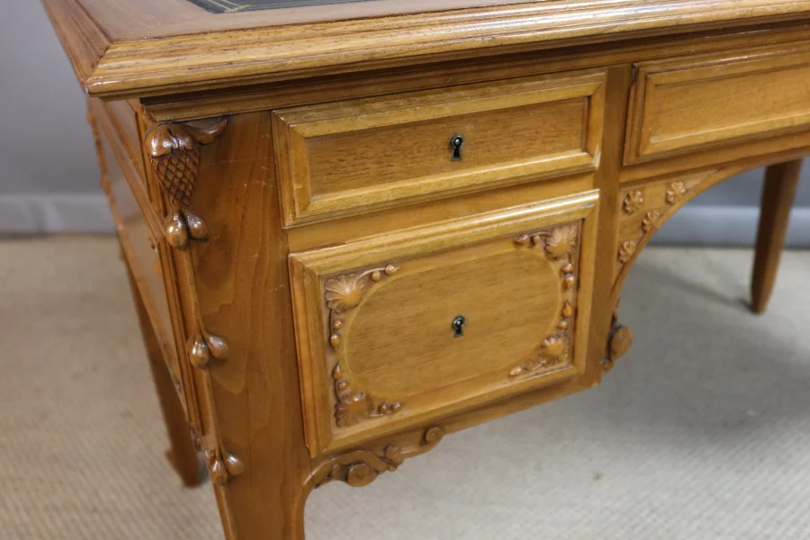 ESCRITORIO DE ÉPOCA ART NOUVEAU