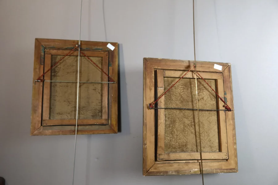 PAREJA DE CUADROS firmados A. LEONARD