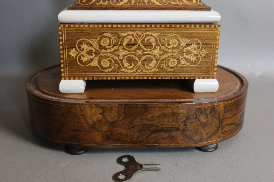 RELOJ DE LA ÉPOCA DE CARLOS X