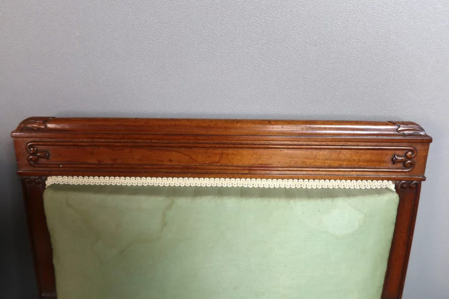 SUITE DE SALÓN DE ÉPOCA DE RESTAURACIÓN FRANCESA