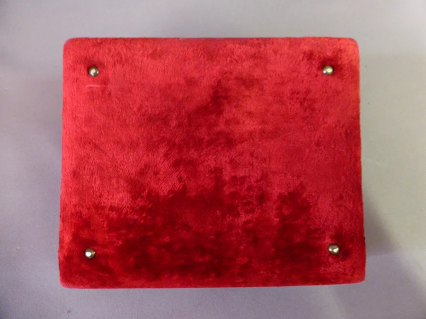 CAJA DE GLOBO Y CAJA DE JOYERÍA